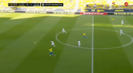 随着阿森纳2-0，利物浦1-1，切尔西1-3爆冷，英超最新积分榜出炉