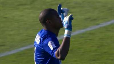 攻守兼备助博洛尼亚斩落领头羊那不勒斯，卢库米当选全场最佳（卢库米攻防俱佳助博洛尼亚力克领头羊那不勒斯，荣膺全场最佳）