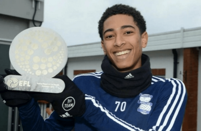 北青：U16国足会在28日进行轮换，通过录像提前分析孟加拉队（北青：U16国足28日将进行轮换，已借助录像赛前分析孟加拉队）