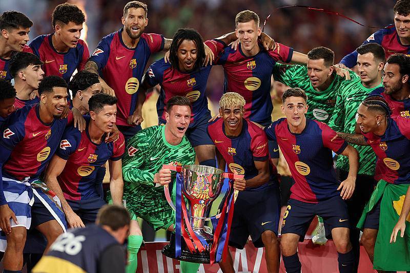 欧冠前瞻：尤文本季攻强守弱，帕福斯客战能力出色（欧冠前瞻：尤文锋线火力十足防守存隐忧，帕福斯客场表现抢眼）