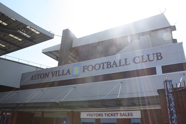 优秀！茂名这位姑娘勇夺全国举重冠军！（茂名姑娘摘得全国举重冠军，太厉害了！）