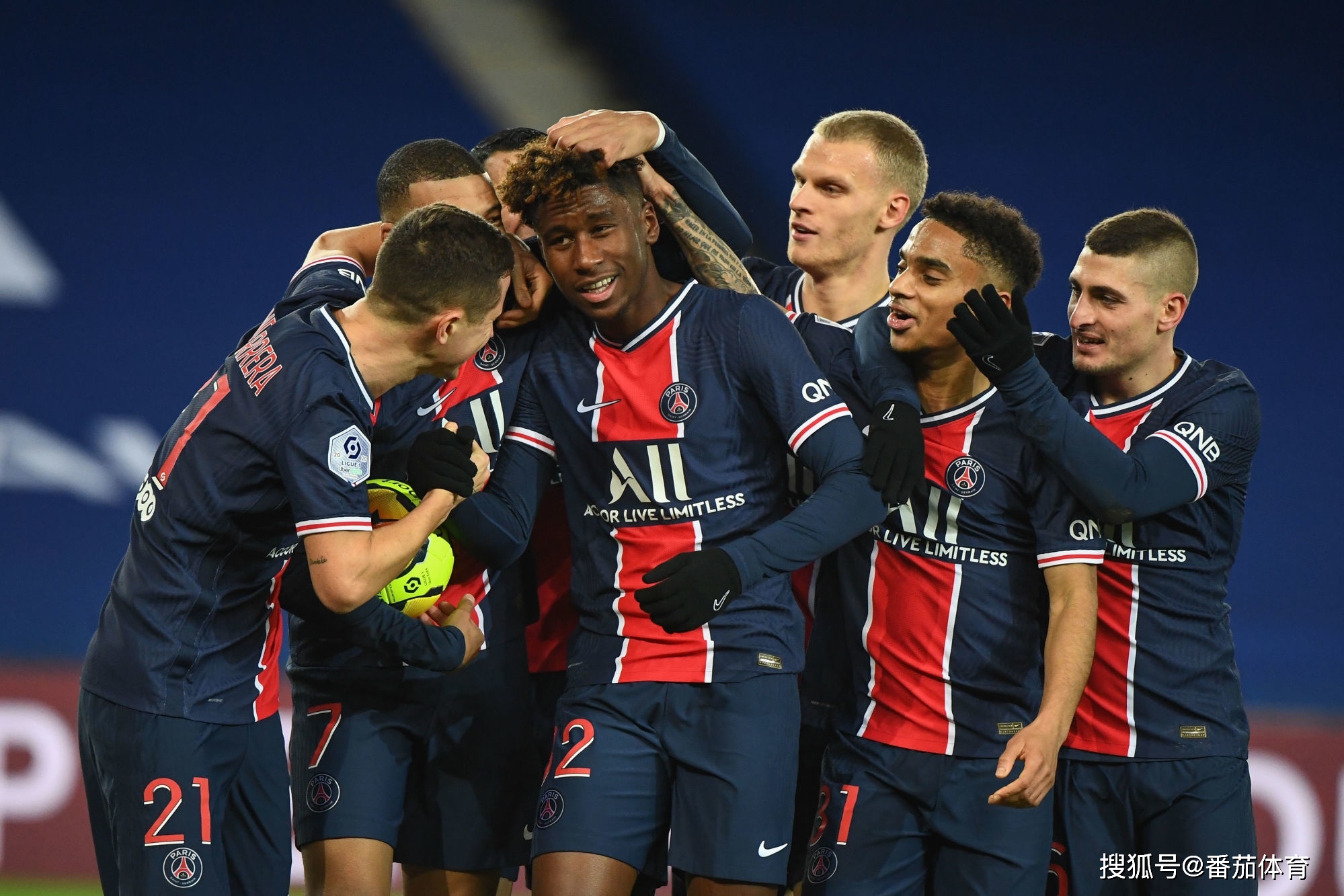 德转评年度最佳前锋：登贝莱、哈兰德、凯恩、姆巴佩入围（德转年度最佳前锋候选名单出炉：姆巴佩、哈兰德、凯恩、登贝莱上榜）