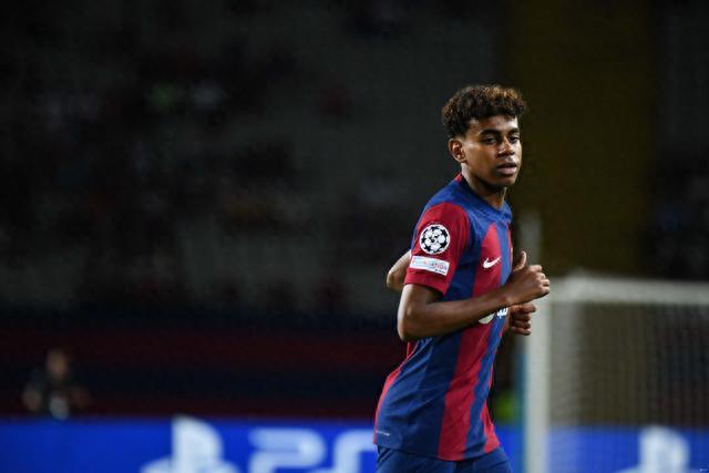 马内：从没见过像菲尔米诺那般无私谦逊的人，他对我影响很深（马内：菲尔米诺的无私与谦逊前所未见，对我影响深远）