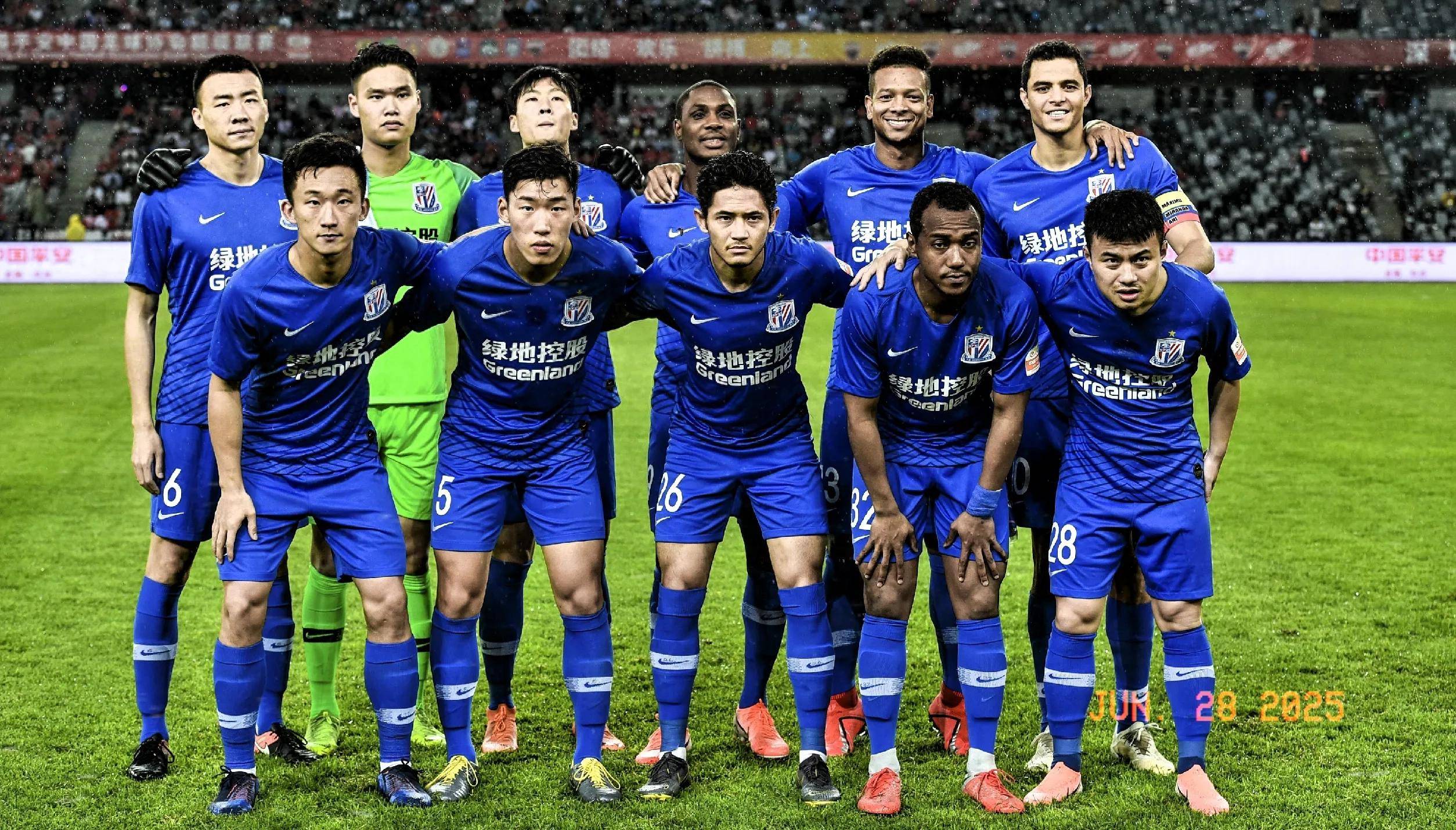 意媒：尤文正在关注图卢兹中卫克雷斯维尔，已派球探现场考察（意媒称尤文有意图卢兹中卫克雷斯维尔，球探已赴现场考察）