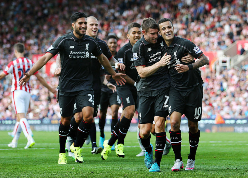 海港夺冠真相曝光！穆斯卡特硬刚挖角+3大对手集体送人头（海港称王内幕揭晓！穆斯卡特强硬回击挖角，三大对手集体失误送礼）