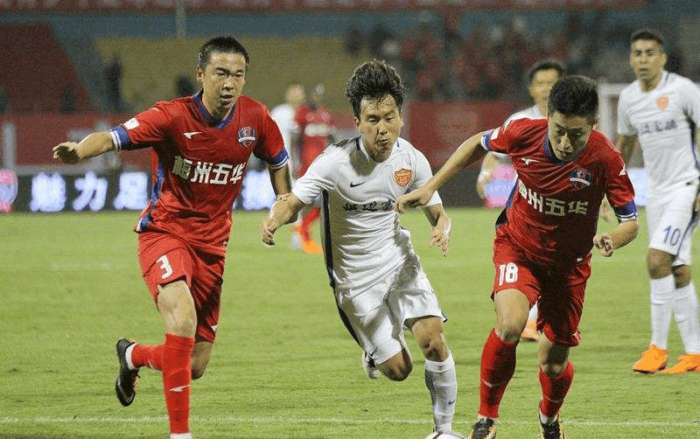 足球摄影最佳瞬间捕捉技巧