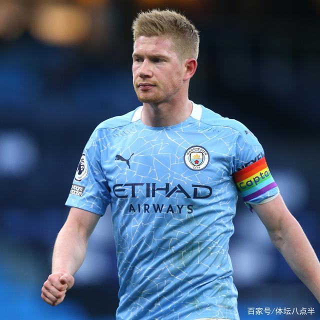 邮报：一组织发起诉讼，要FIFA赔偿球员因转会规定损失的收入（邮报称：某组织起诉国际足联，要求赔付球员因转会规则造成的收入损失）